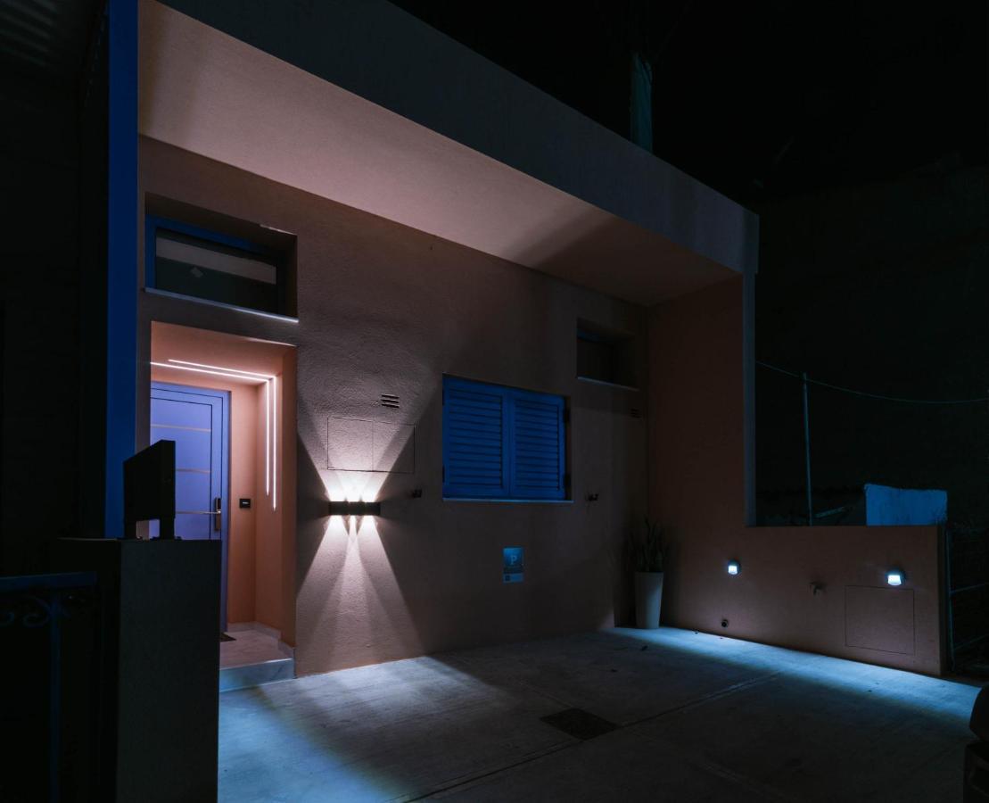 קוקינוס פירגוס Suites De Luxe Katerina מראה חיצוני תמונה