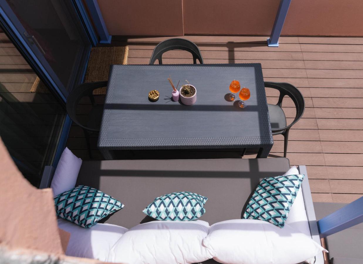 קוקינוס פירגוס Suites De Luxe Katerina מראה חיצוני תמונה
